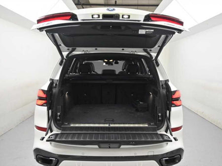 BMW X5 — photo 19