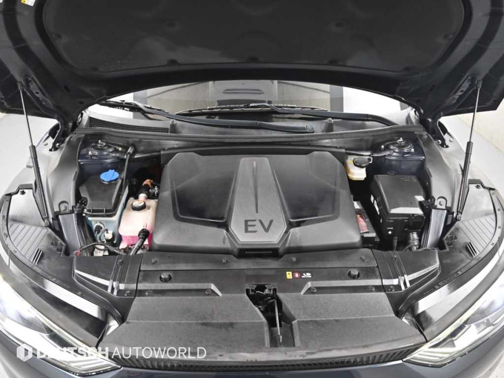 Kia EV6 — photo 06
