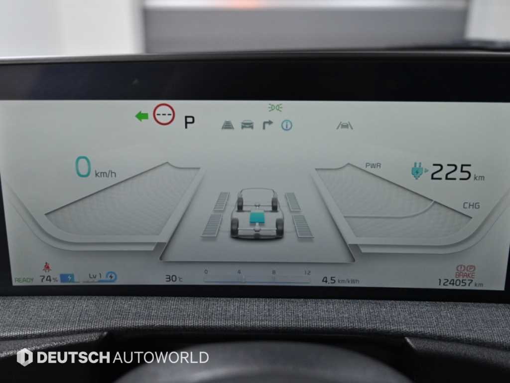 Kia EV6 — photo 08