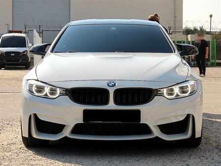 BMW M4 — photo 01