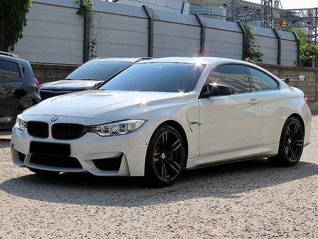 BMW M4 — photo 02