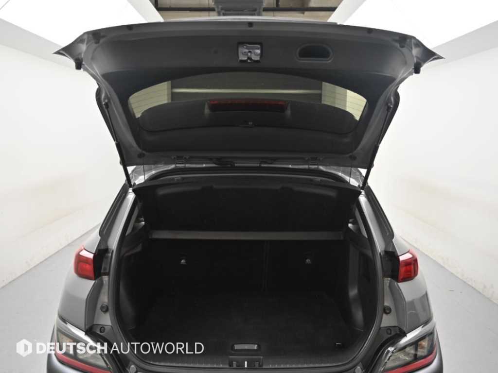 Hyundai Kona — photo 18