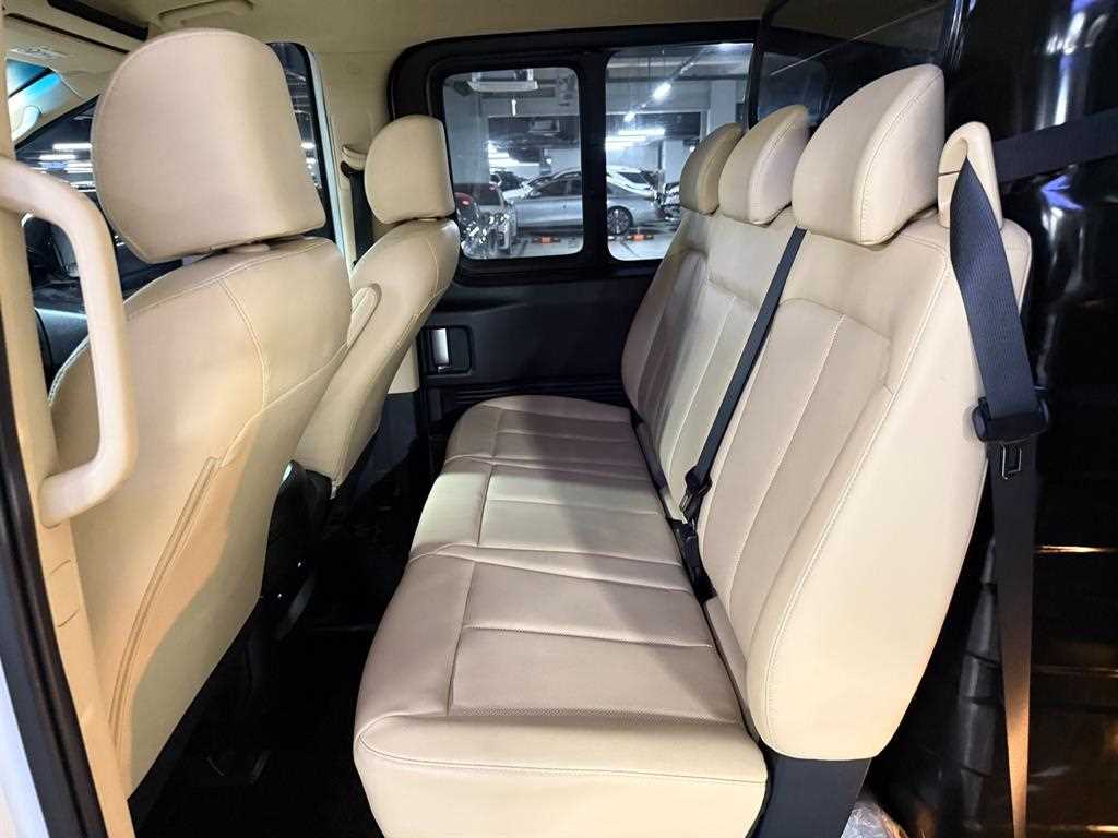 Hyundai Staria — photo 14