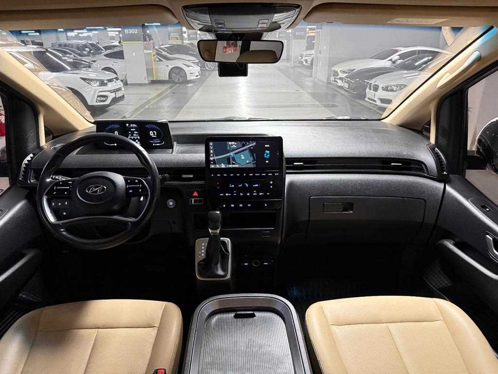 Hyundai Staria — photo 15