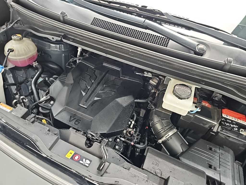 Hyundai Staria — photo 05