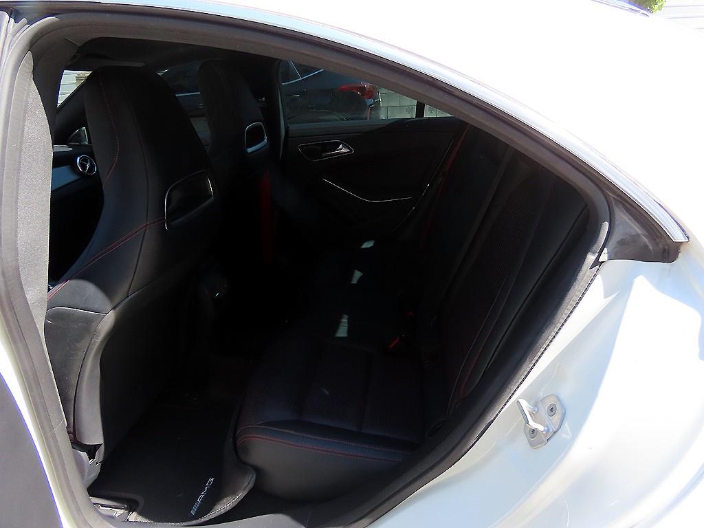 Mercedes-Benz CLA-Class — photo 06