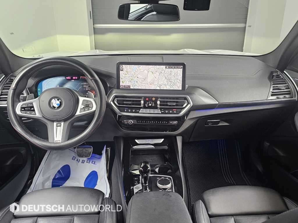 BMW X3 — photo 07