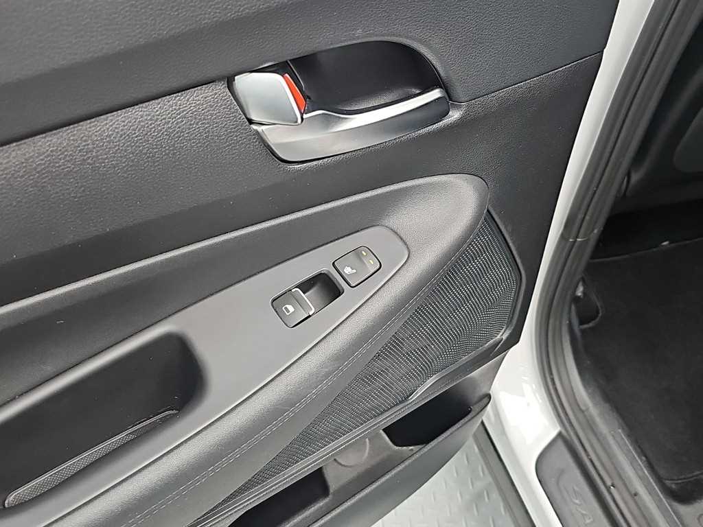 Hyundai Santafe — photo 13