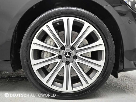 Mercedes-Benz E-Class — photo 05