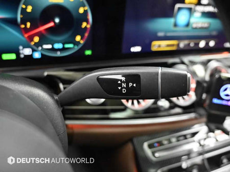 Mercedes-Benz E-Class — photo 09