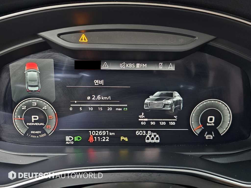 Audi A6 — photo 08