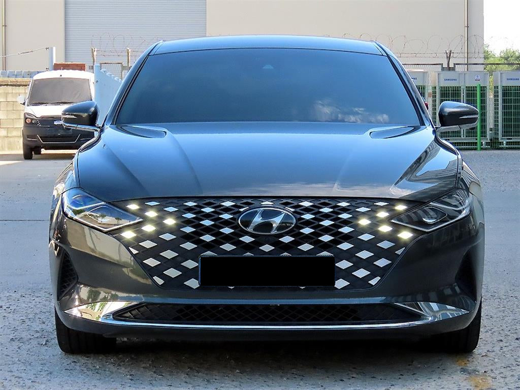 Hyundai Grandeur — photo 01