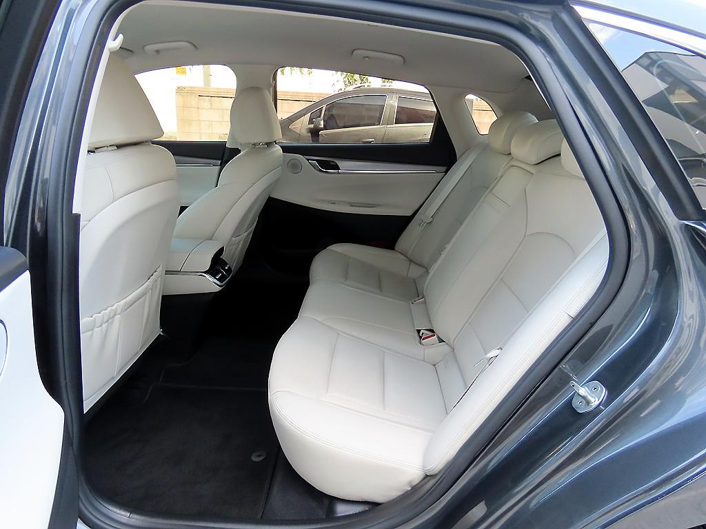 Hyundai Grandeur — photo 06