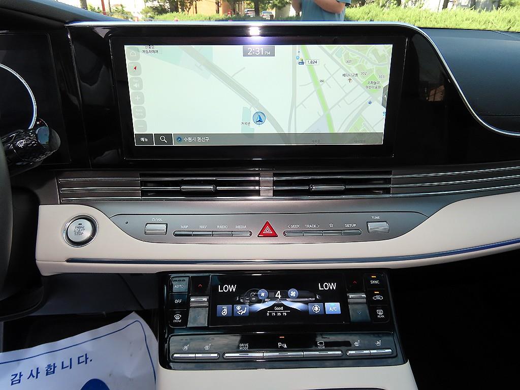 Hyundai Grandeur — photo 14