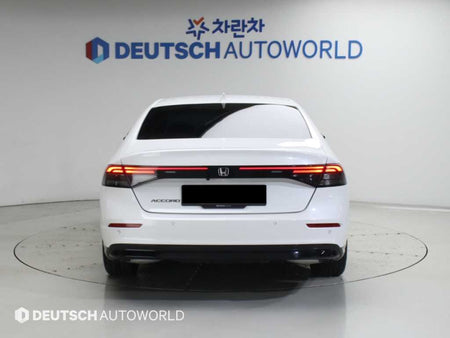 Honda Accord — photo 04