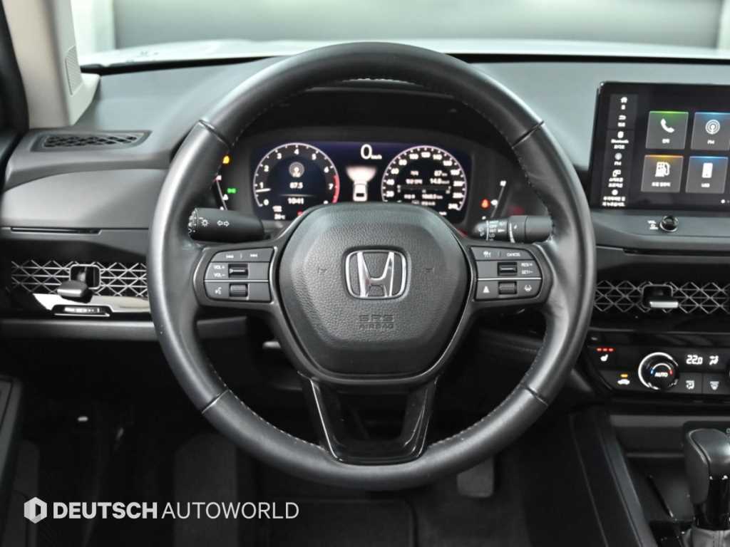 Honda Accord — photo 13
