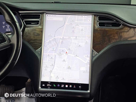Tesla Model S — photo 14