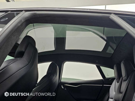 Tesla Model S — photo 18
