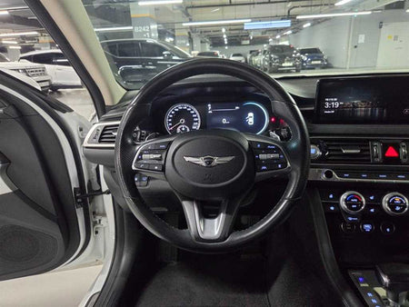 Genesis G70 — photo 11