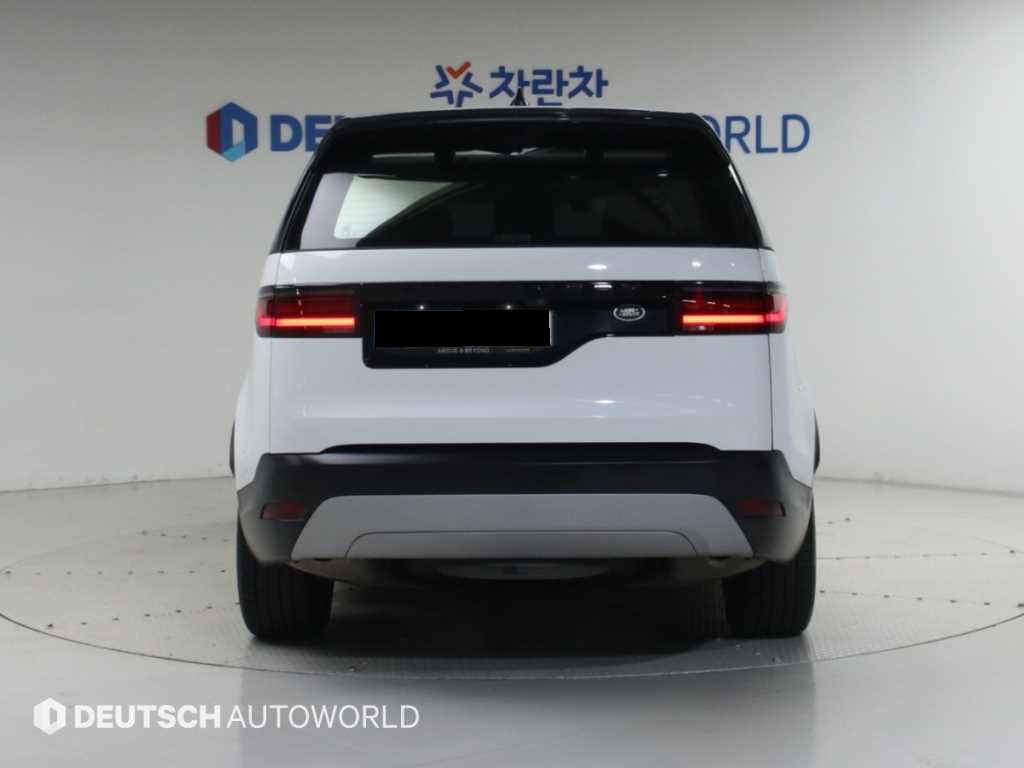 Land Rover Discovery — photo 04