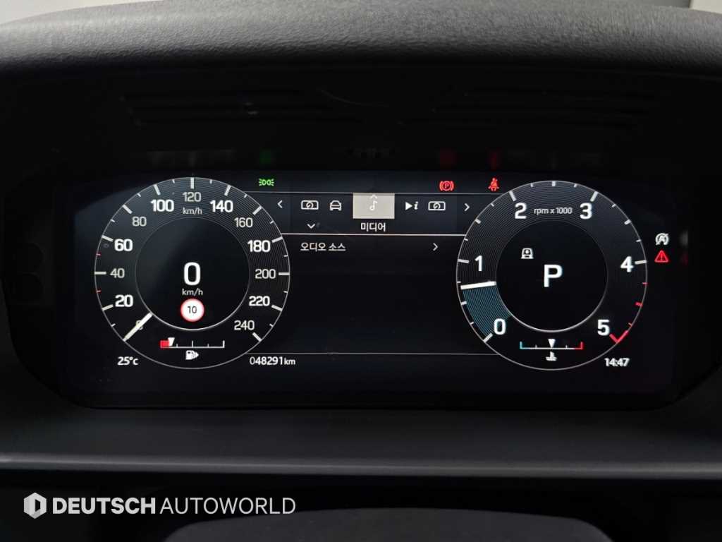 Land Rover Discovery — photo 08
