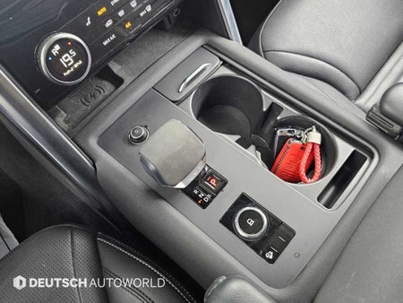 Land Rover Discovery — photo 09
