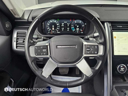 Land Rover Discovery — photo 13