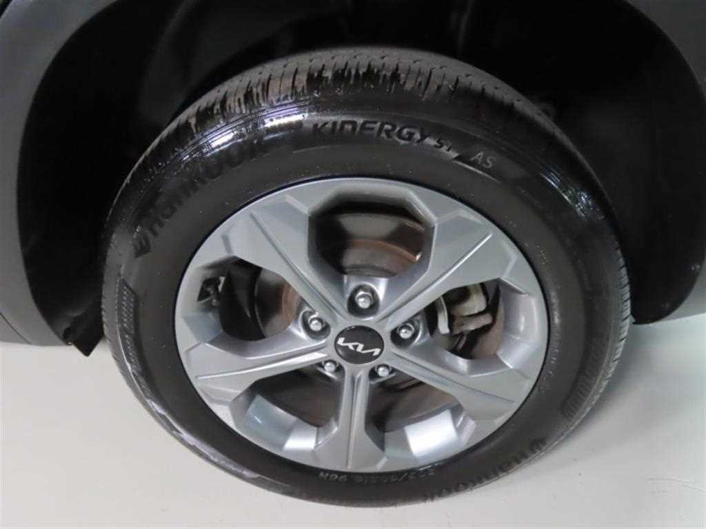 Kia Seltos — photo 17