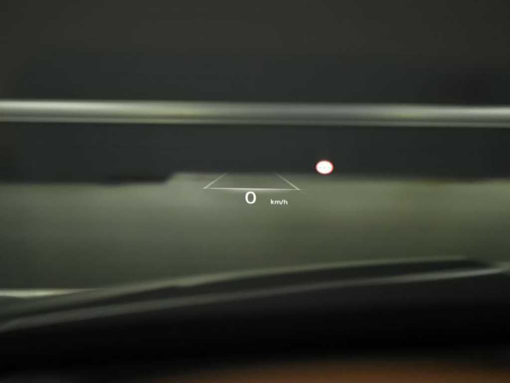 Genesis G80 — photo 18