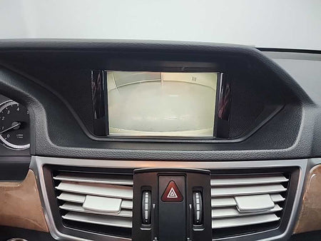 Mercedes-Benz E-Class — photo 15