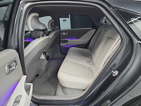 Hyundai Ioniq6 — photo 12