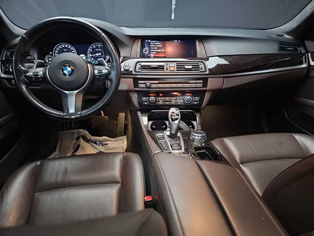 BMW 5-Series — photo 07