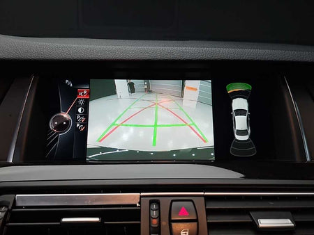 BMW 5-Series — photo 16