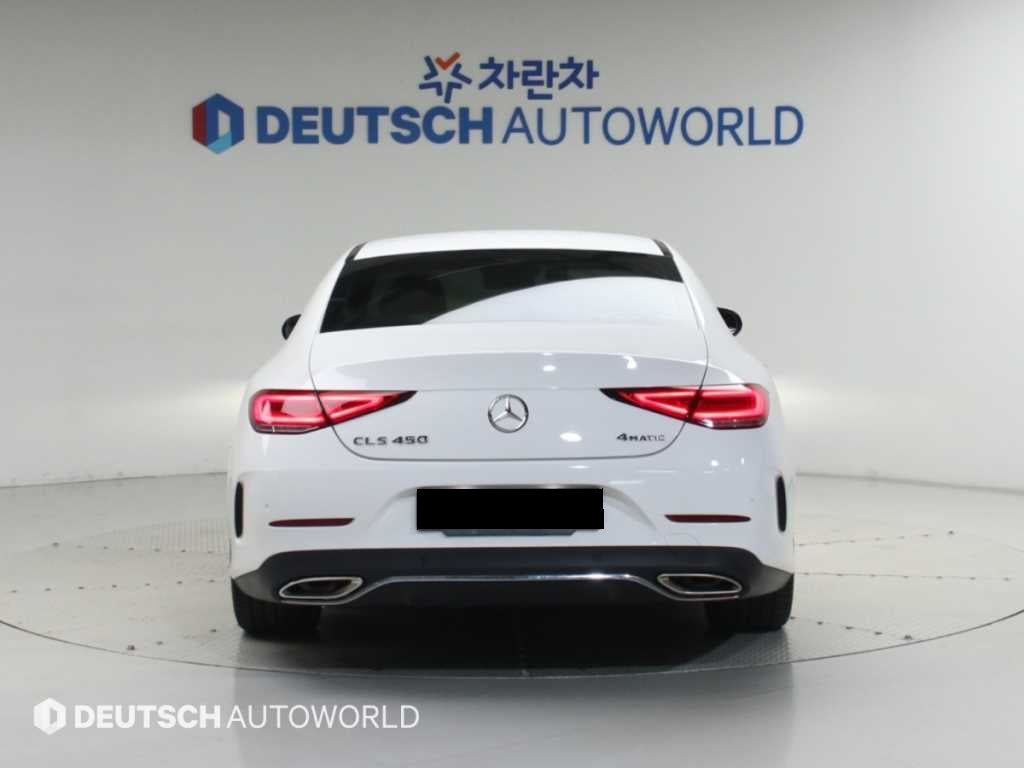 Mercedes-Benz CLS-Class — photo 04