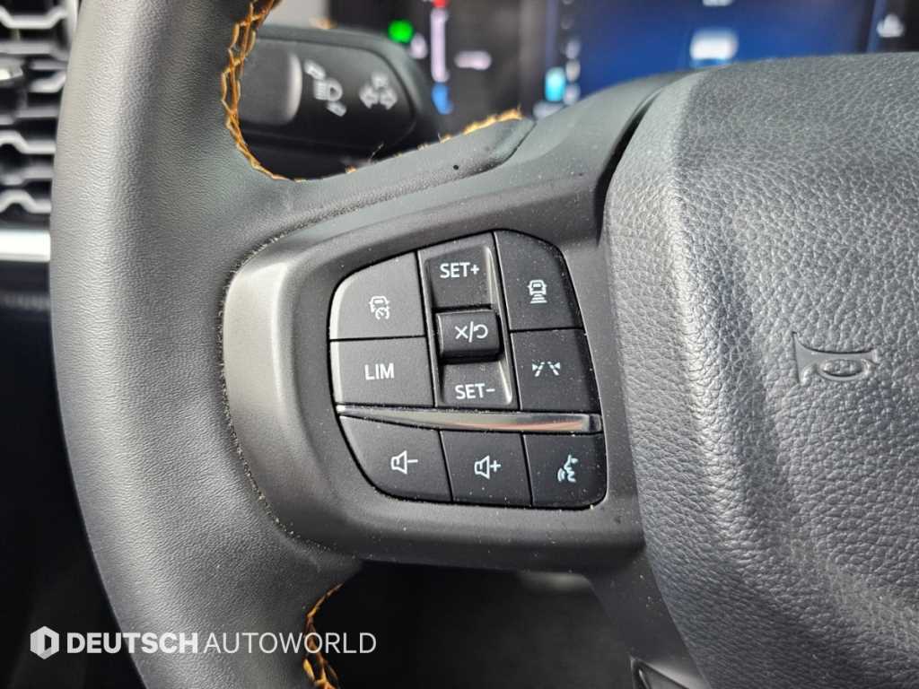 Ford Ranger — photo 16
