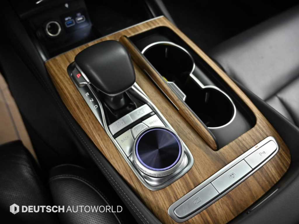 Kia K9 — photo 09