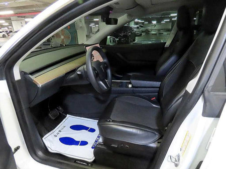 Tesla Model Y — photo 06