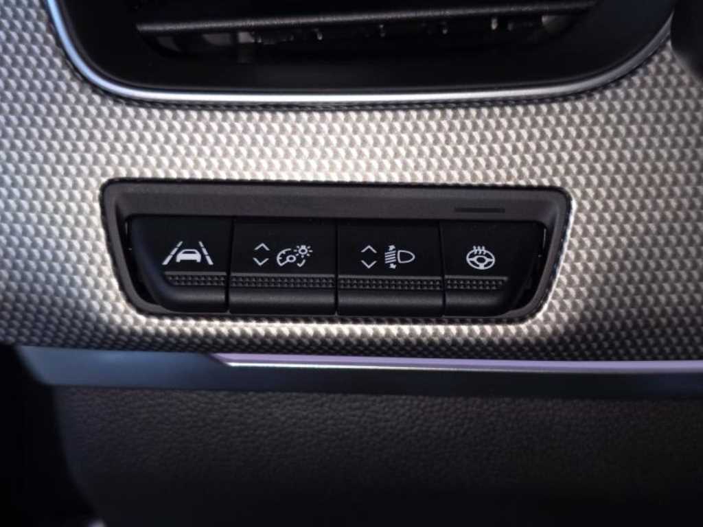 RENAULT Arkana — photo 11