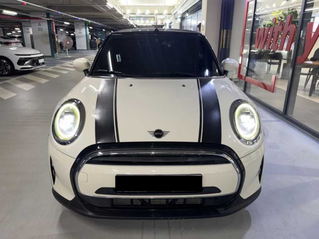 Mini Cooper Convertible — photo 01
