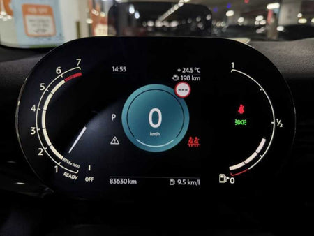 Mini Cooper Convertible — photo 15