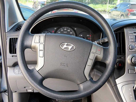 Hyundai Starex — photo 09