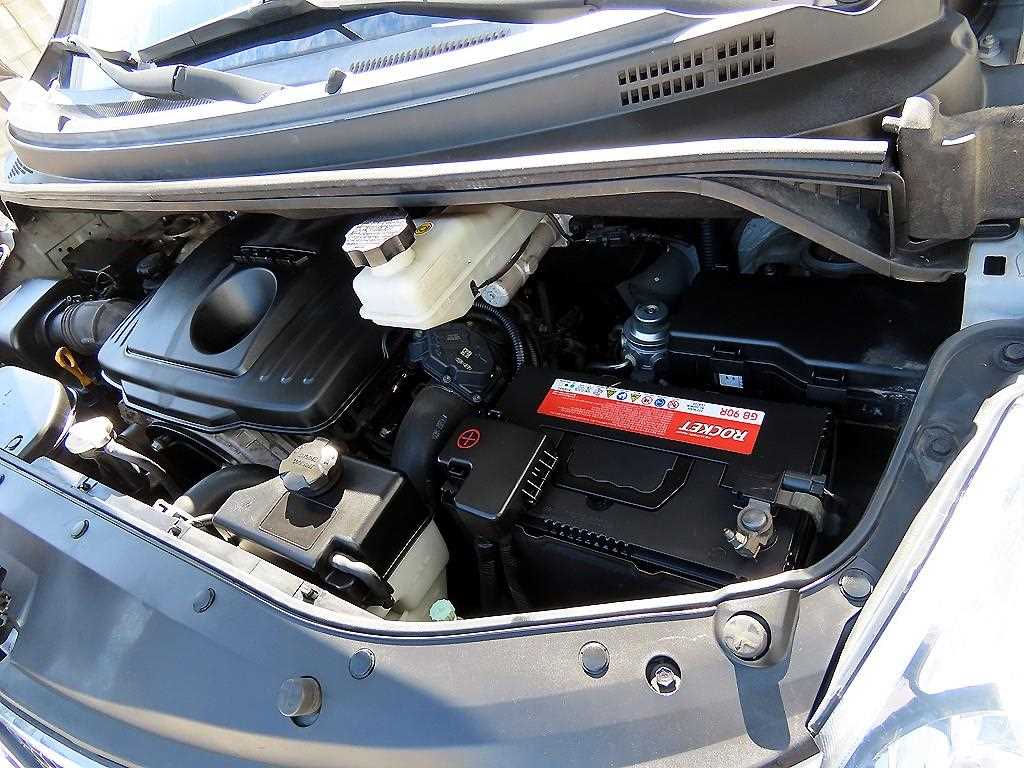 Hyundai Starex — photo 19