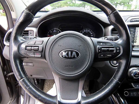 Kia Sorento — photo 08