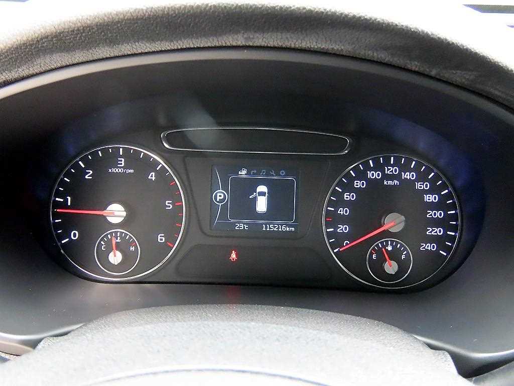 Kia Sorento — photo 09