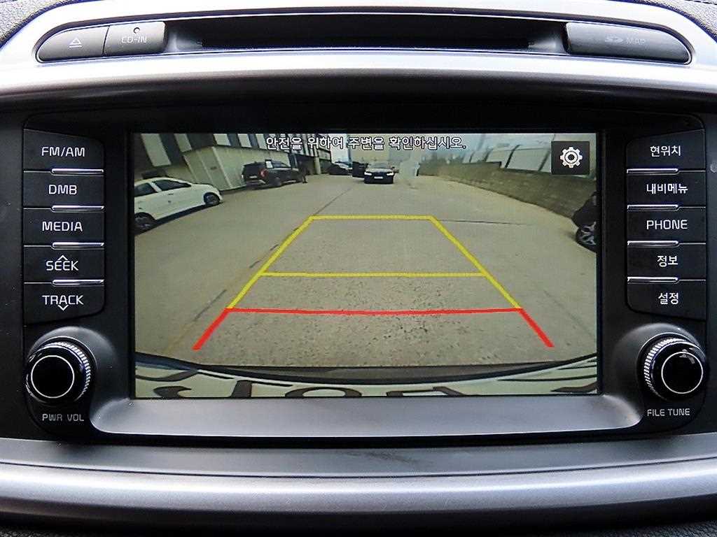 Kia Sorento — photo 14