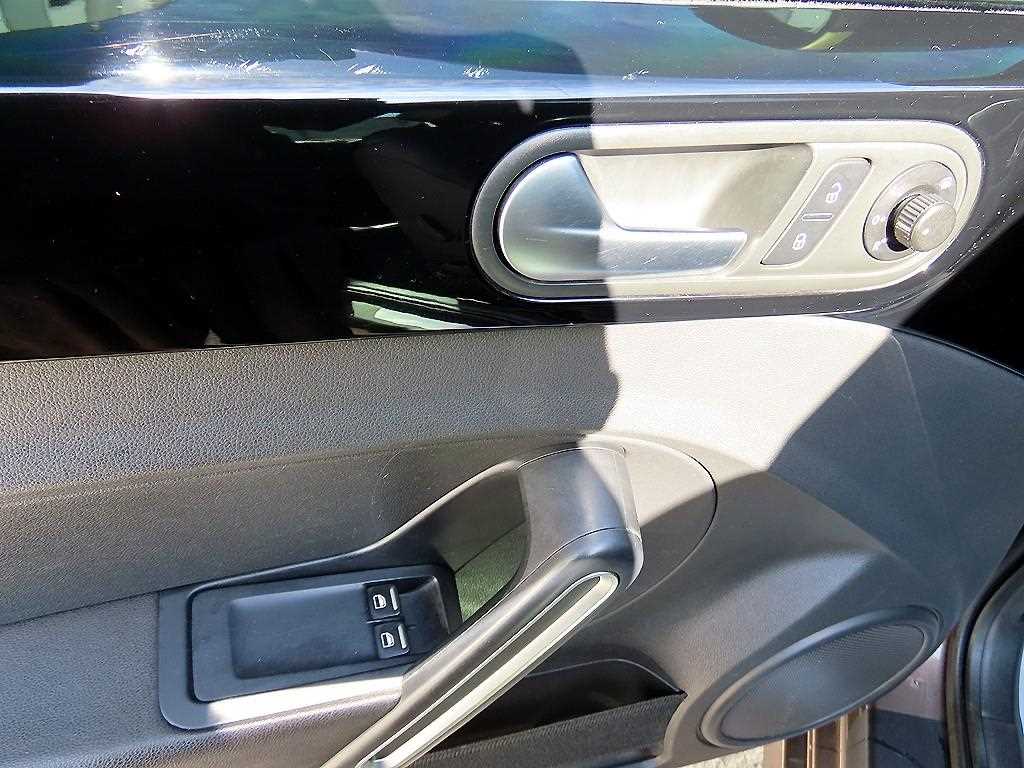 Volkswagen Beatle — photo 11