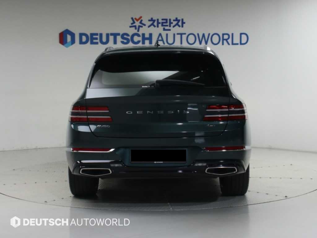Genesis GV80 — photo 04