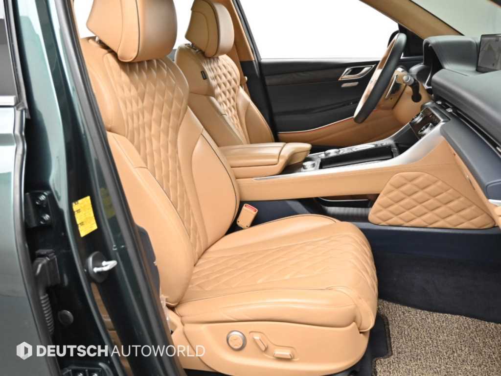 Genesis GV80 — photo 10