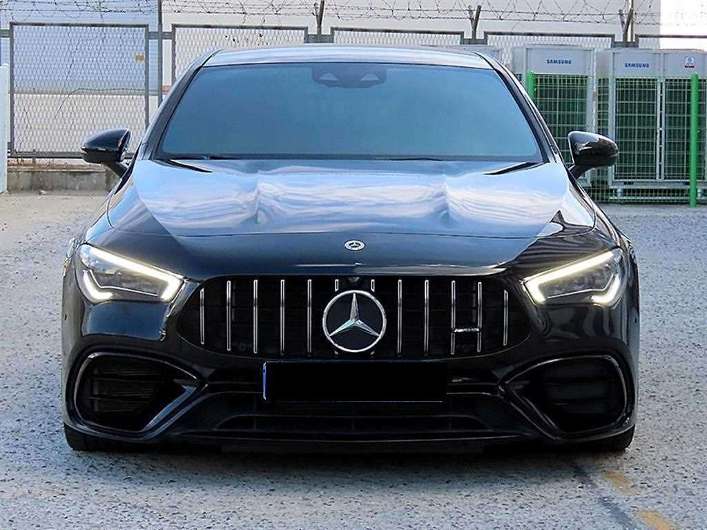 Mercedes-Benz CLA-Class — photo 02