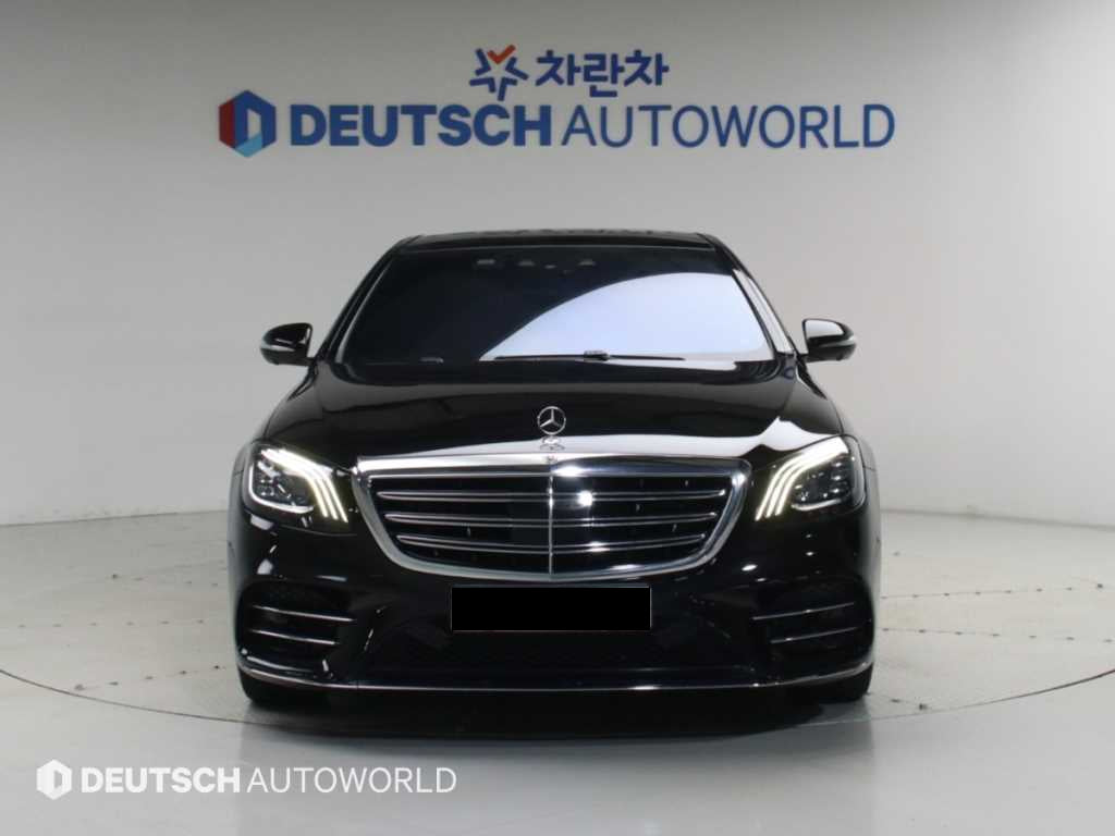 Mercedes-Benz S-Class — photo 03